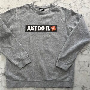 Nike Gray Crewneck Men's Sweater